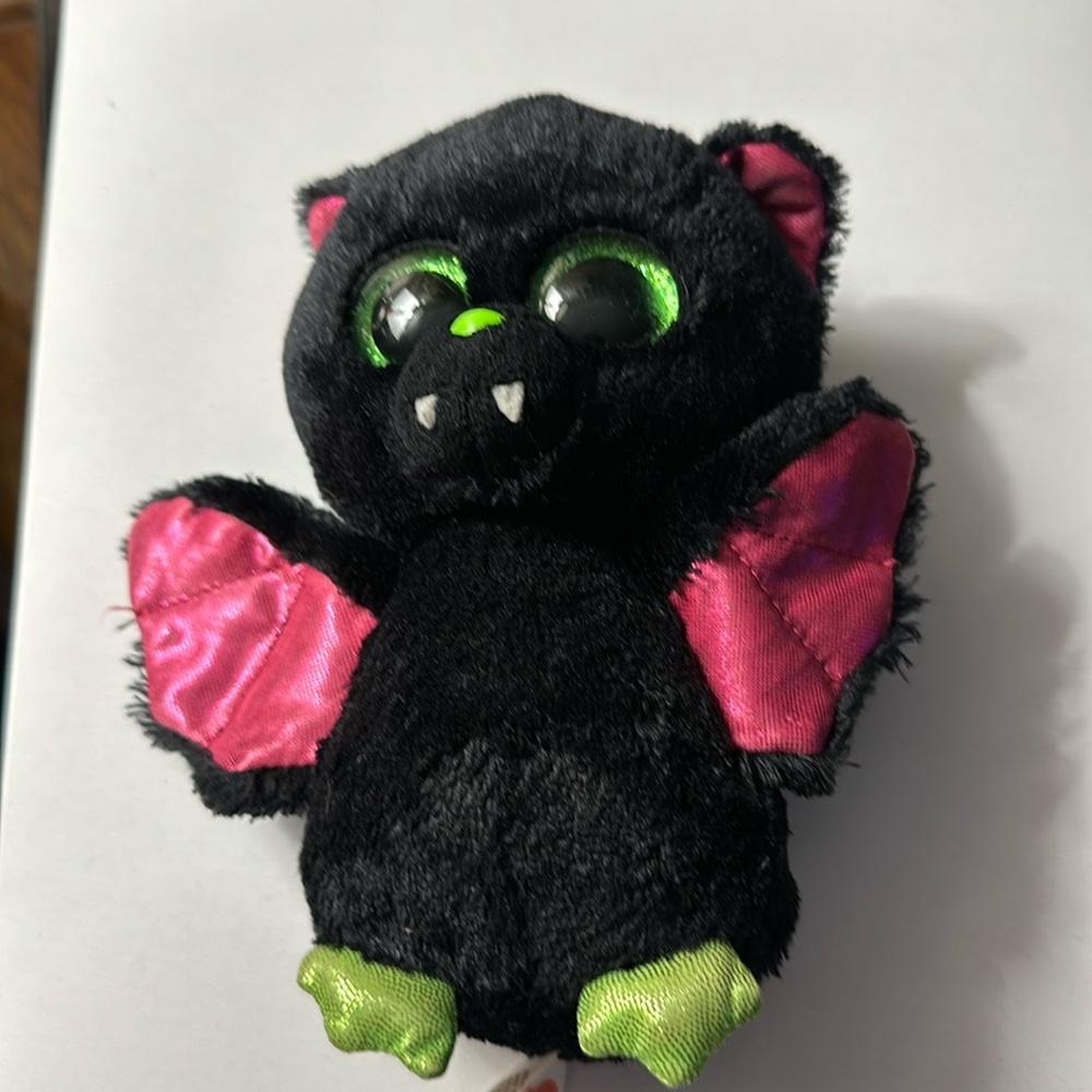 Rare Find:  Ty Kids Black Dart The Bat beanie.